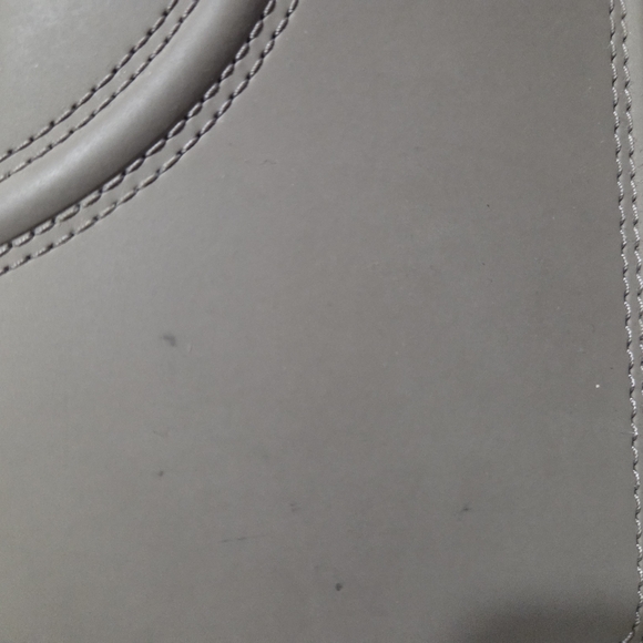 Gray Quilted Women's Bag - Picture 14 of 16